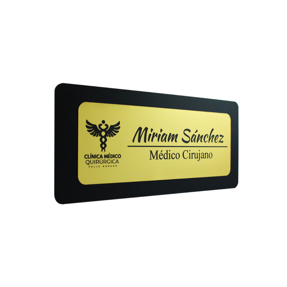 Personificador de Puerta en Acrílico